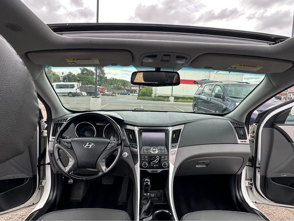 2015 Hyundai Sonata - Image 13 of 19