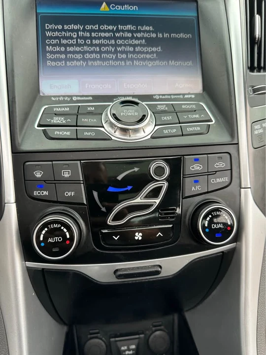 2015 Hyundai Sonata - Image 10 of 19