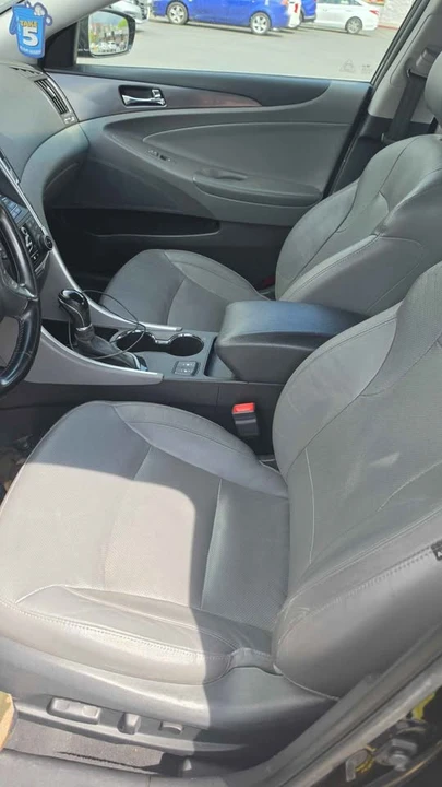 2015 Hyundai Sonata - Image 9 of 10