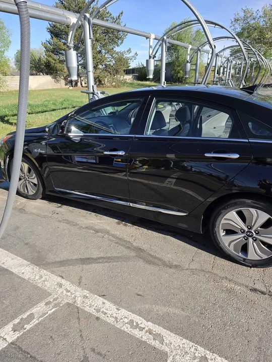 2015 Hyundai Sonata - Image 5 of 10