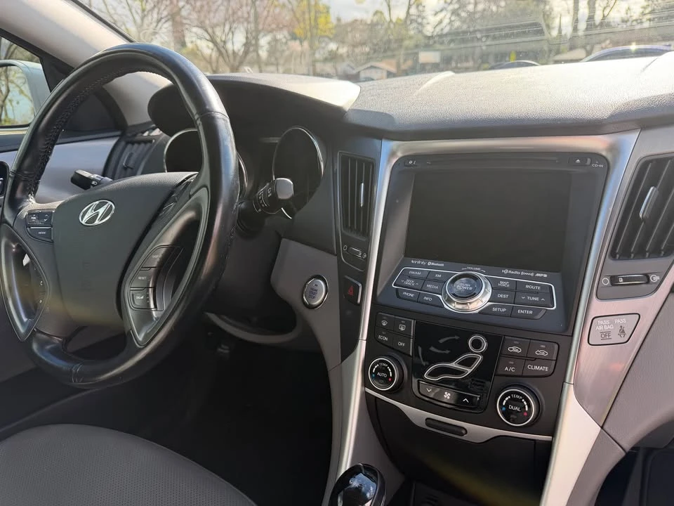 2015 Hyundai Sonata - Image 7 of 20