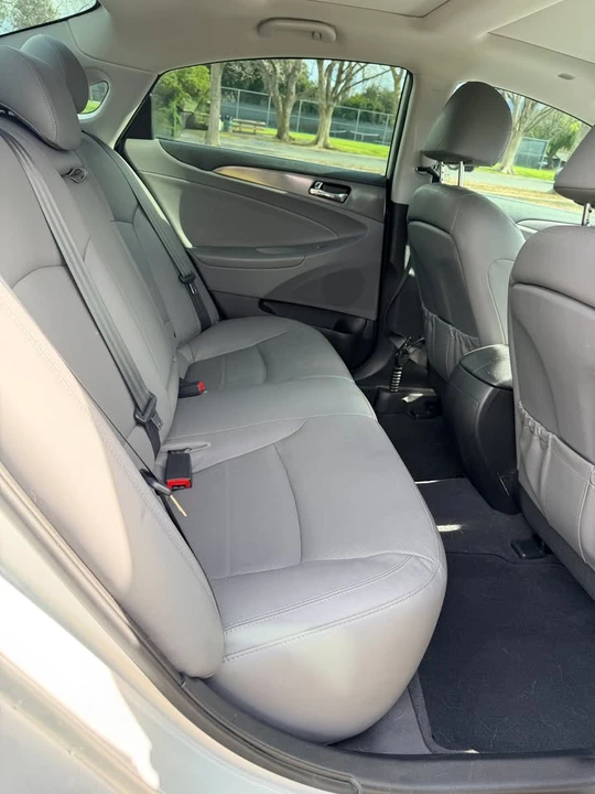 2015 Hyundai Sonata - Image 12 of 20