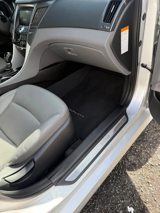 2015 Hyundai Sonata - Image 15 of 20