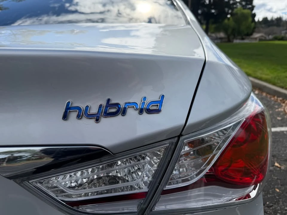 2015 Hyundai Sonata - Image 17 of 20