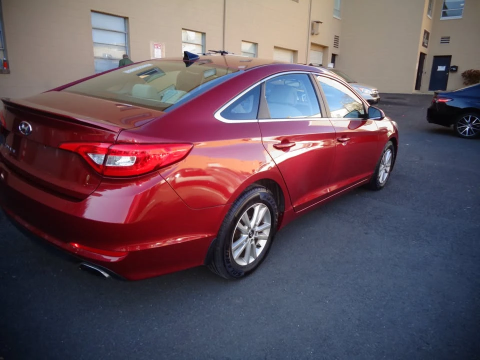 2015 Hyundai Sonata - Image 4 of 9
