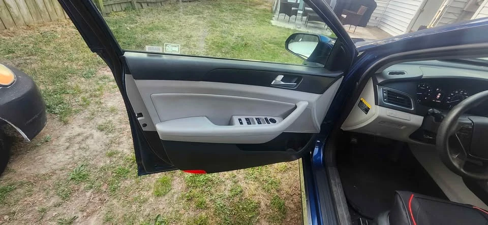 2015 Hyundai Sonata - Image 12 of 18