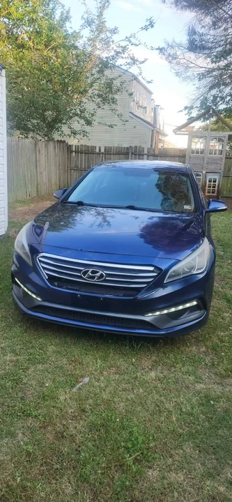 2015 Hyundai Sonata - Image 2 of 18