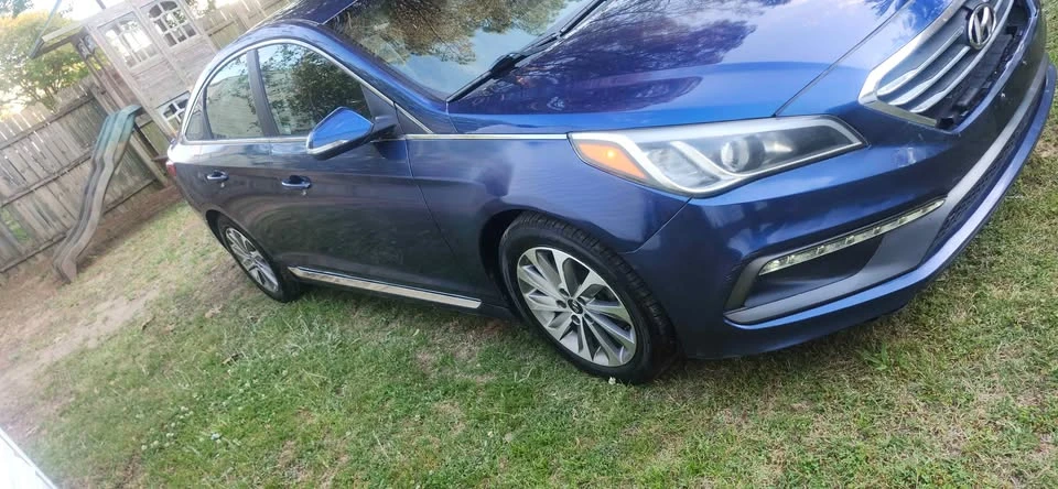 2015 Hyundai Sonata - Image 4 of 18