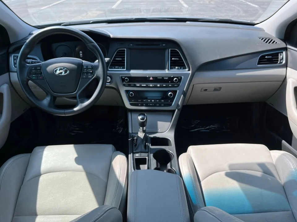 2015 Hyundai Sonata - Image 10 of 17