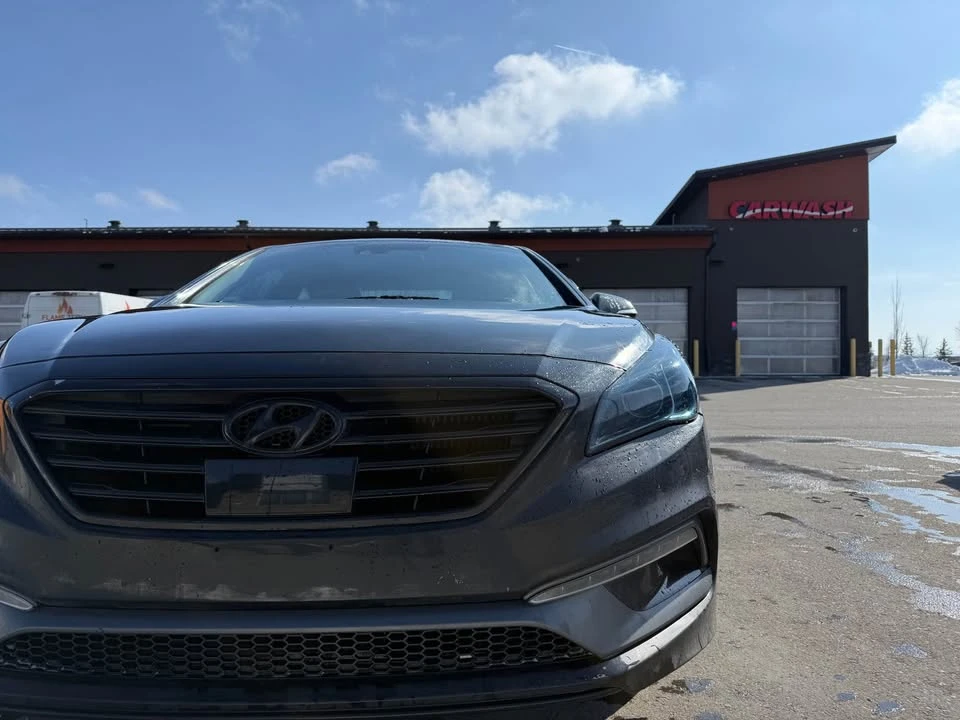 2015 Hyundai Sonata - Image 2 of 19