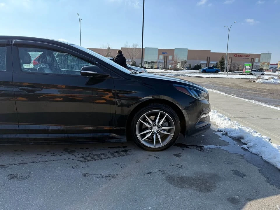 2015 Hyundai Sonata - Image 4 of 19