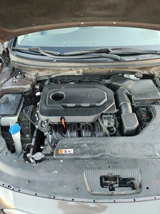 2015 Hyundai Sonata - Image 6 of 8