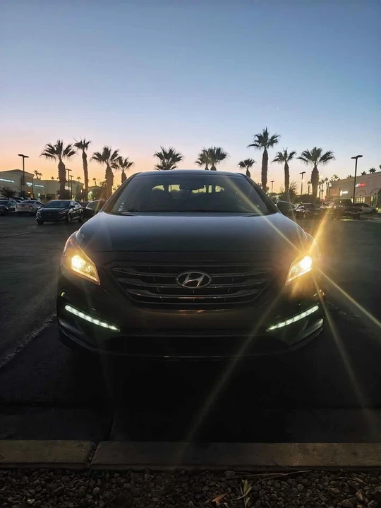 2015 Hyundai Sonata - Image 5 of 8