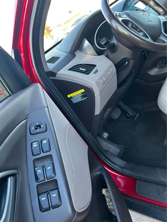 2015 Hyundai Tucson - Image 9 of 12