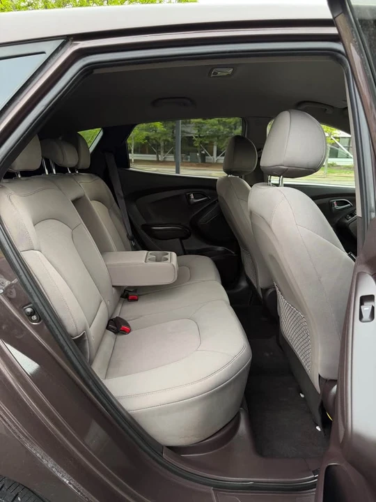 2015 Hyundai Tucson - Image 15 of 19