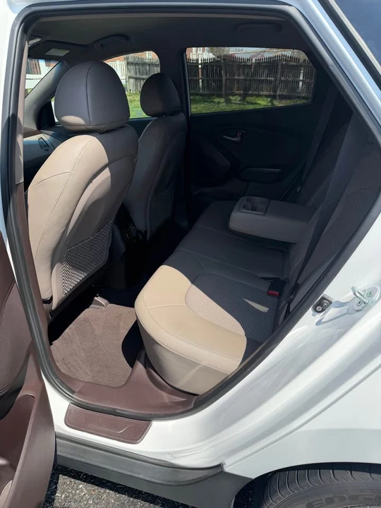 2015 Hyundai Tucson - Image 5 of 9
