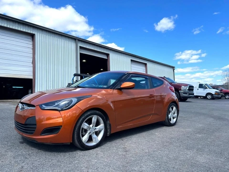 2015 Hyundai Veloster - Image 5 of 16