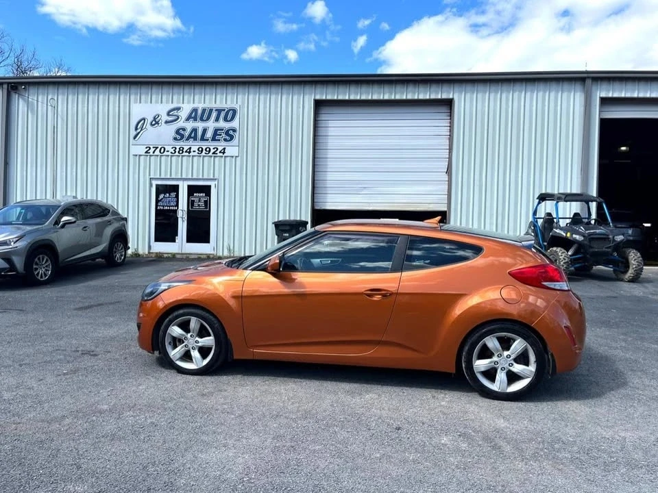 2015 Hyundai Veloster - Image 4 of 16