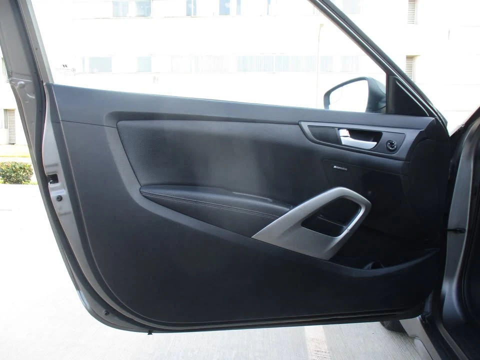 2015 Hyundai Veloster - Image 12 of 20