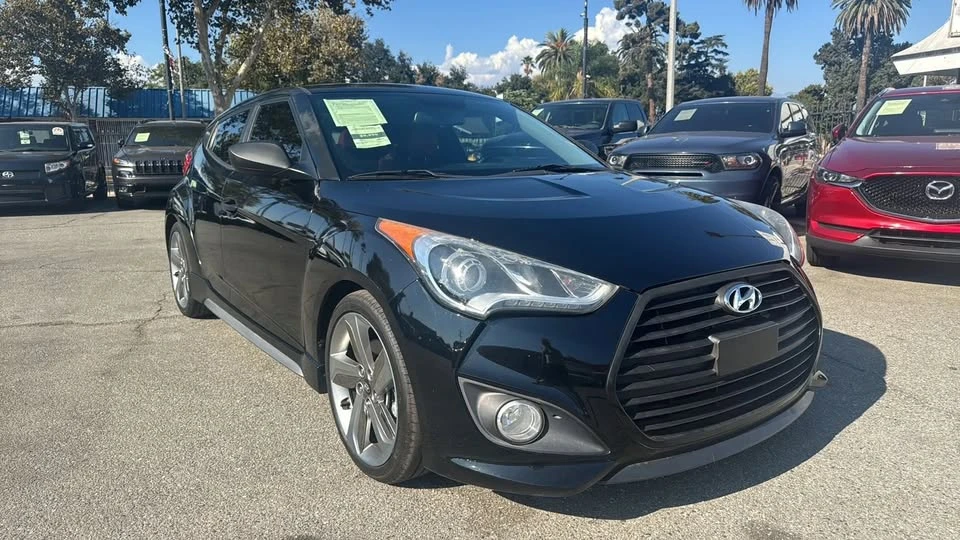 2015 Hyundai Veloster - Image 3 of 14