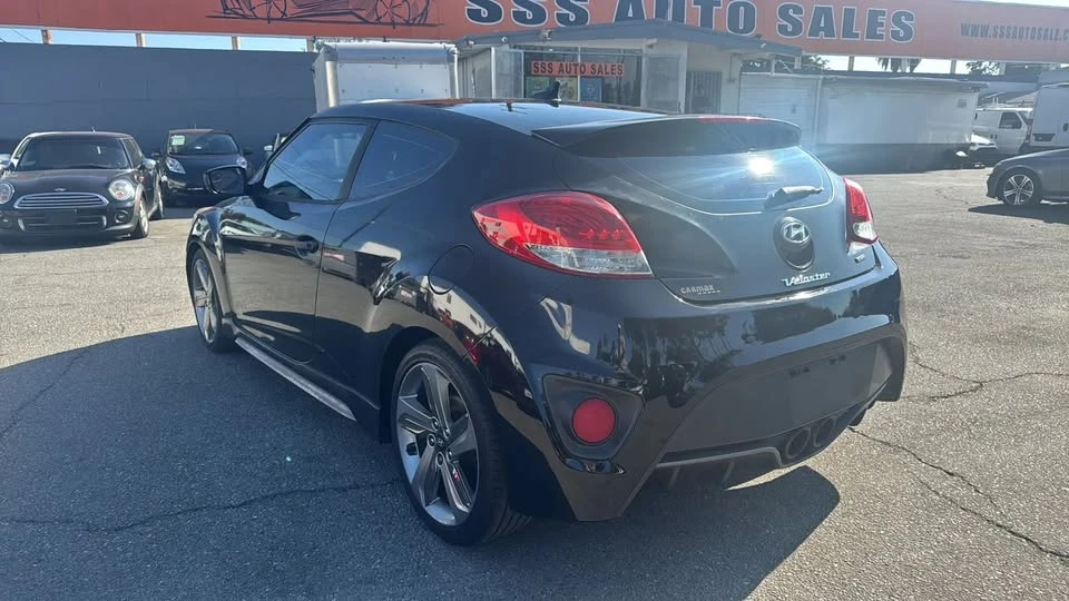 2015 Hyundai Veloster - Image 6 of 14