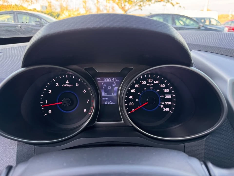 2015 Hyundai Veloster - Image 18 of 18