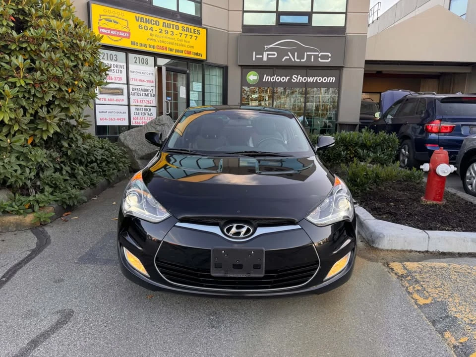 2015 Hyundai Veloster - Image 17 of 18