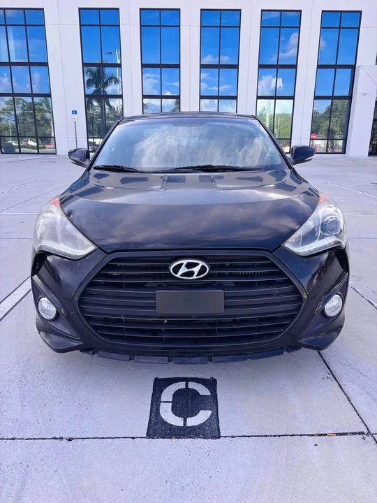 2015 Hyundai Veloster - Image 2 of 14