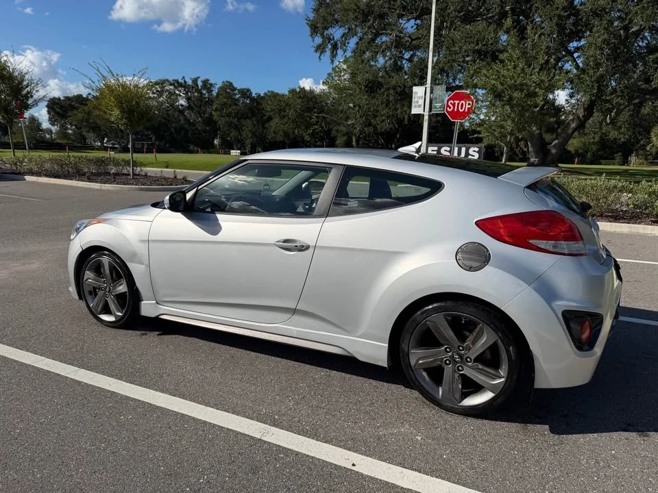 2015 Hyundai Veloster - Image 6 of 16