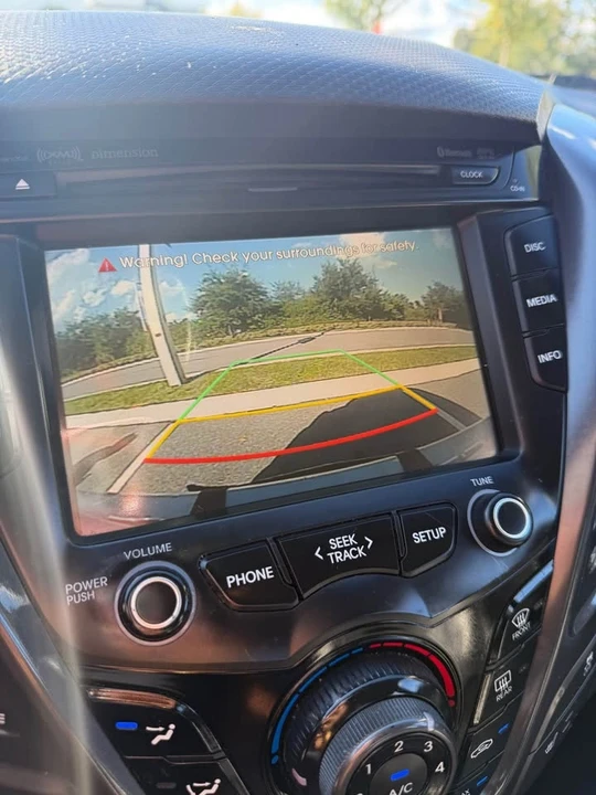 2015 Hyundai Veloster - Image 14 of 16