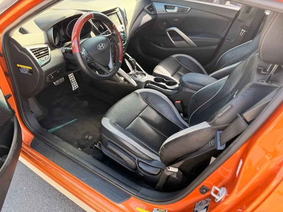 2015 Hyundai Veloster - Image 3 of 12