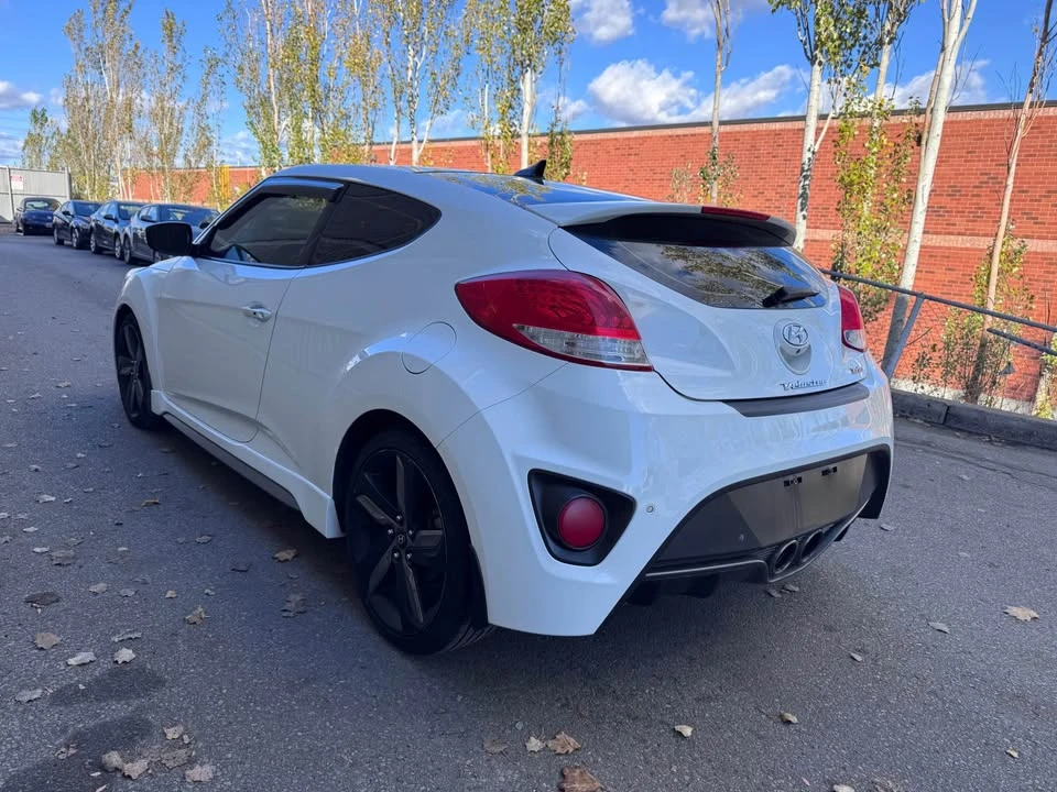 2015 Hyundai Veloster - Image 4 of 12