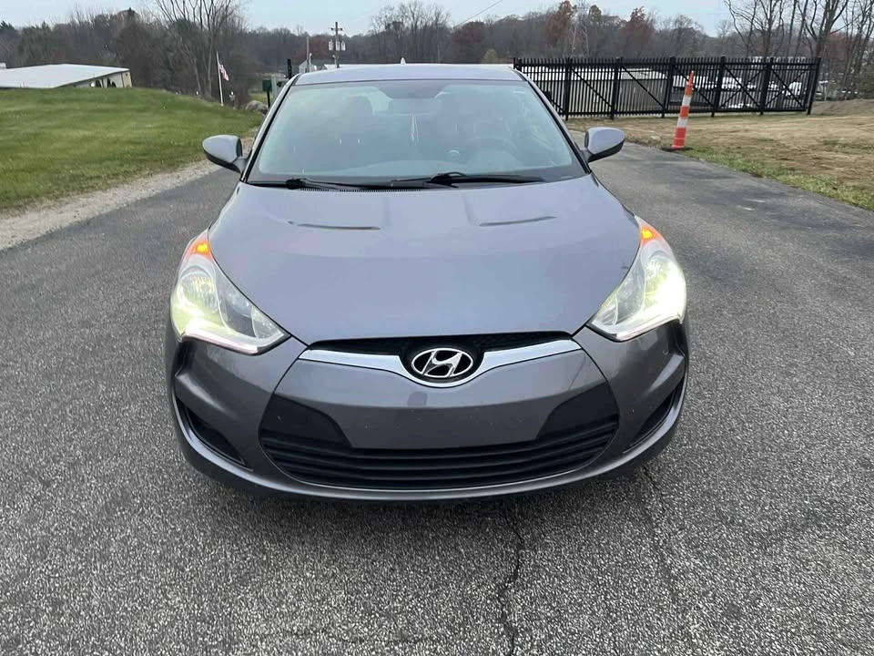 2015 Hyundai Veloster - Image 3 of 11