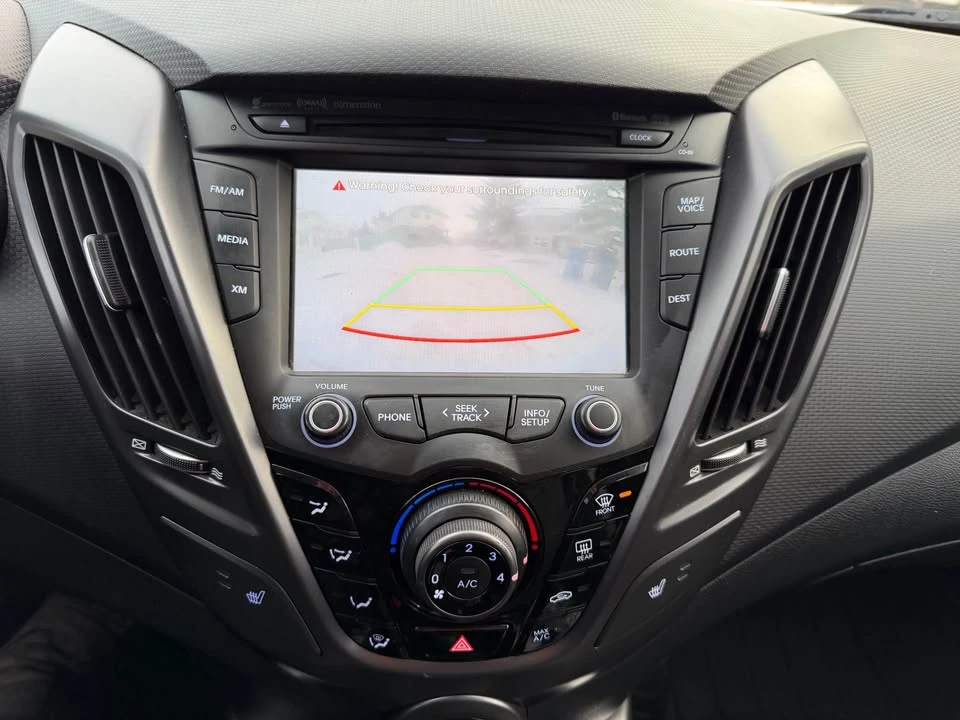 2015 Hyundai Veloster - Image 10 of 14