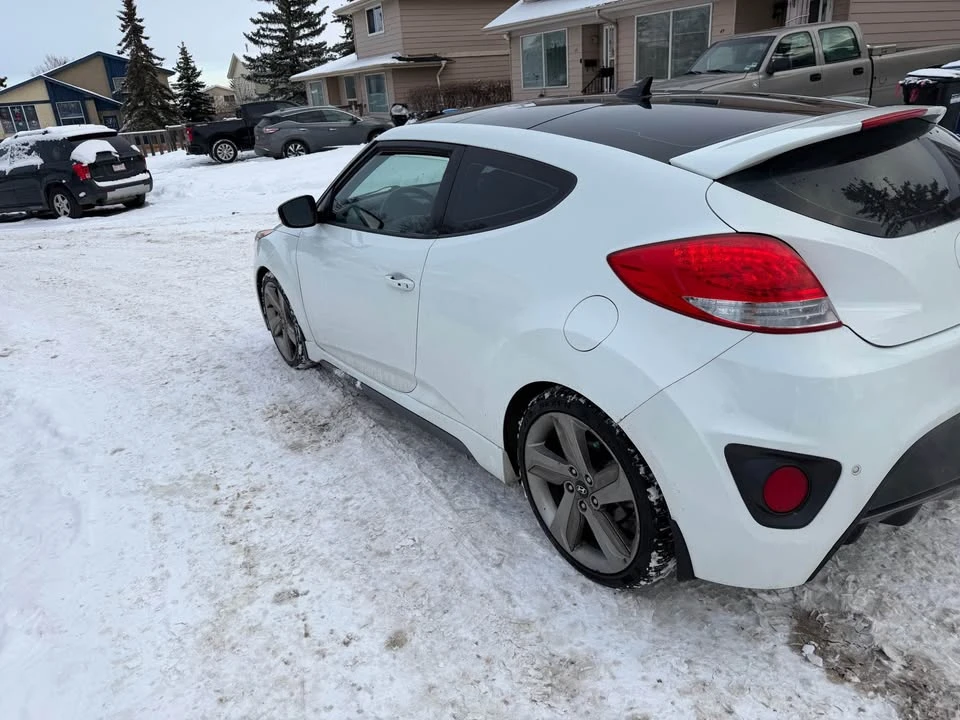2015 Hyundai Veloster - Image 14 of 14