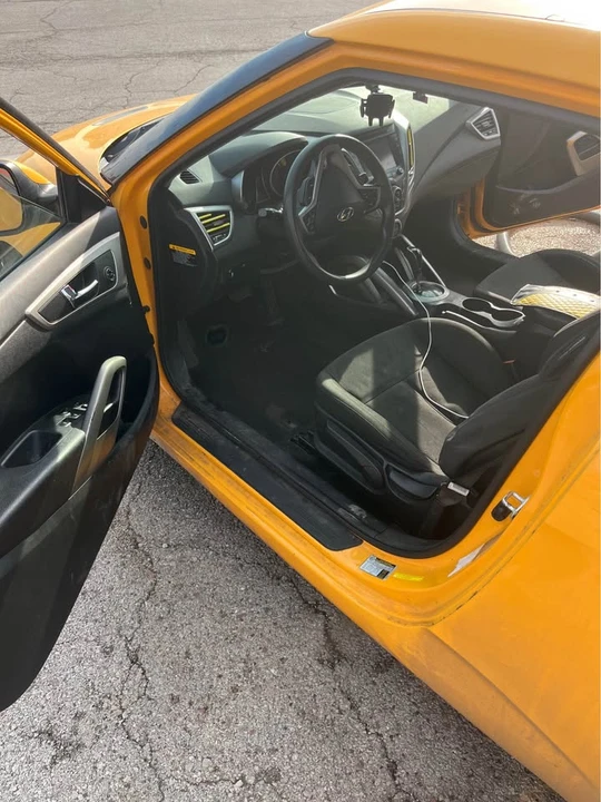2015 Hyundai Veloster - Image 6 of 7