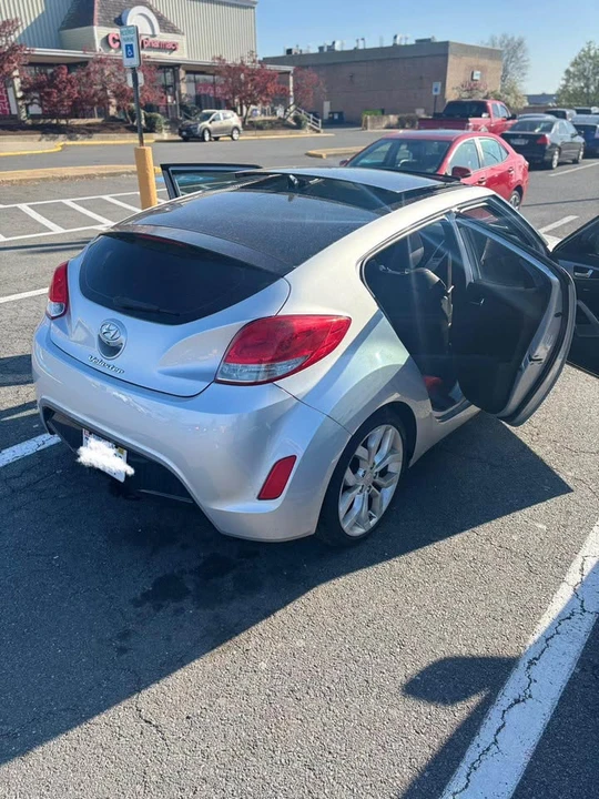 2015 Hyundai Veloster - Image 7 of 7