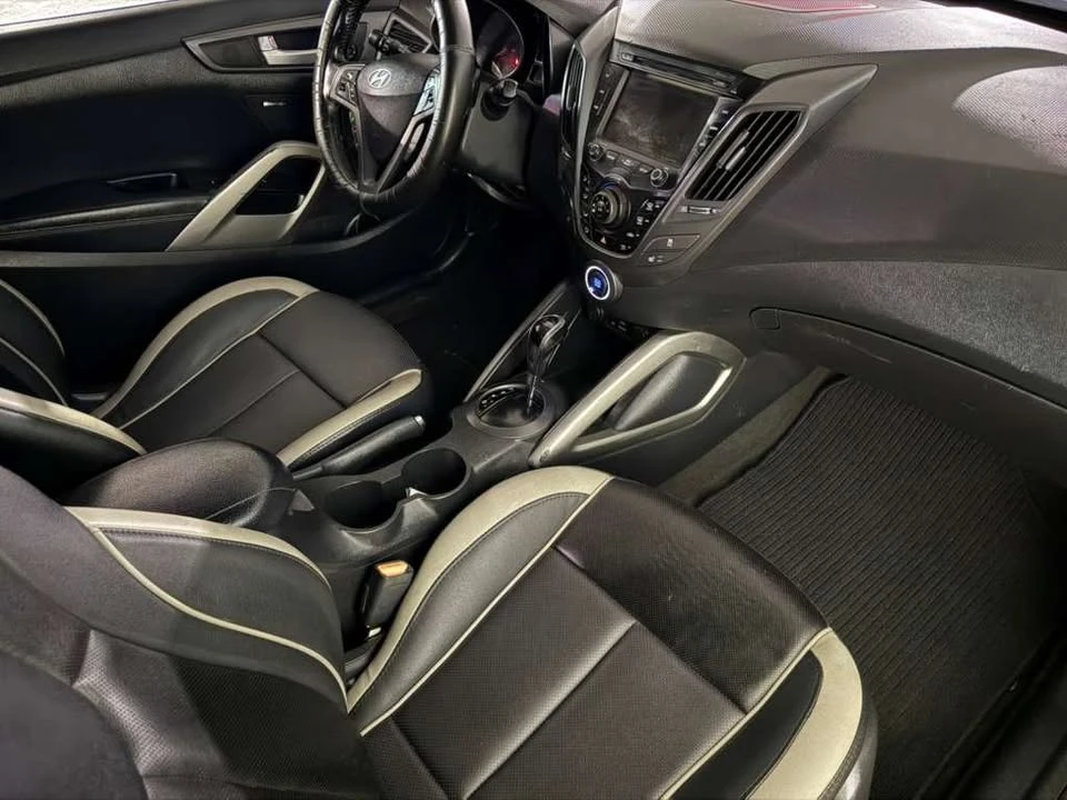 2015 Hyundai Veloster - Image 6 of 7