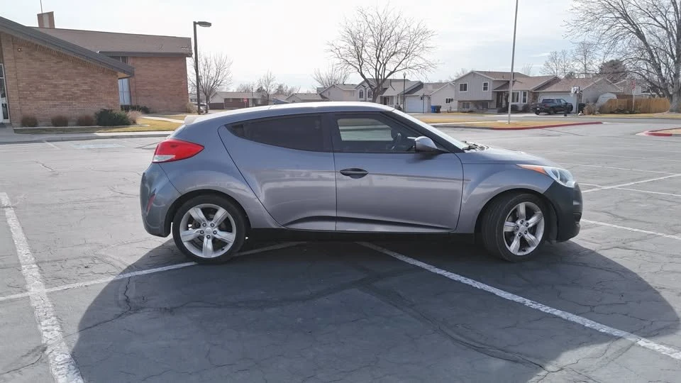 2015 Hyundai Veloster - Image 3 of 6
