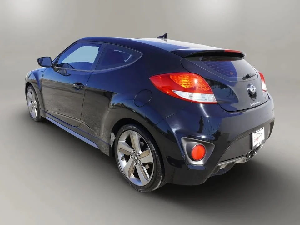 2015 Hyundai Veloster - Image 10 of 20