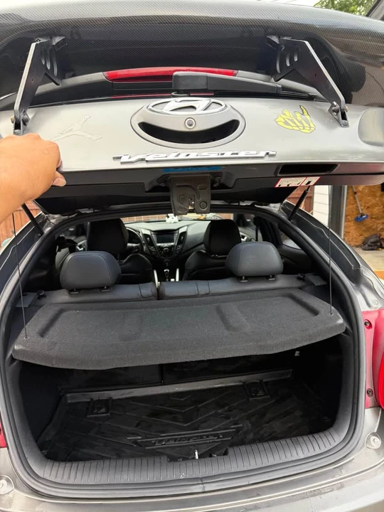 2015 Hyundai Veloster - Image 3 of 6