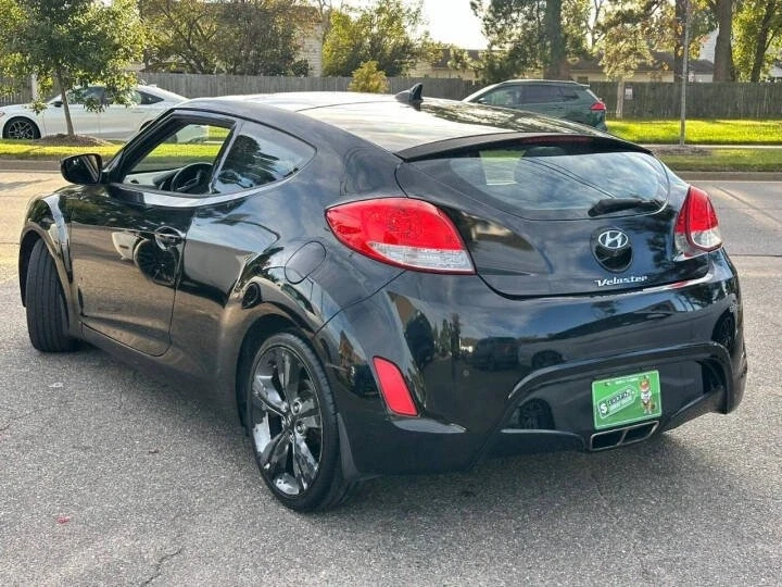 2015 Hyundai Veloster - Image 6 of 20