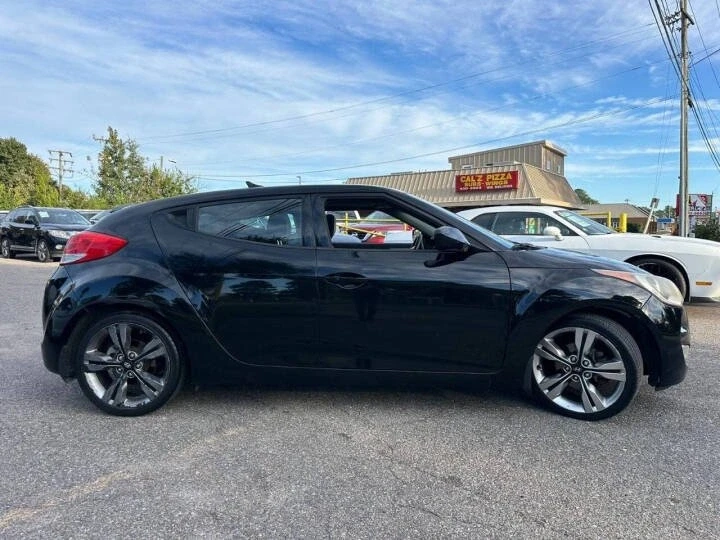 2015 Hyundai Veloster - Image 4 of 19