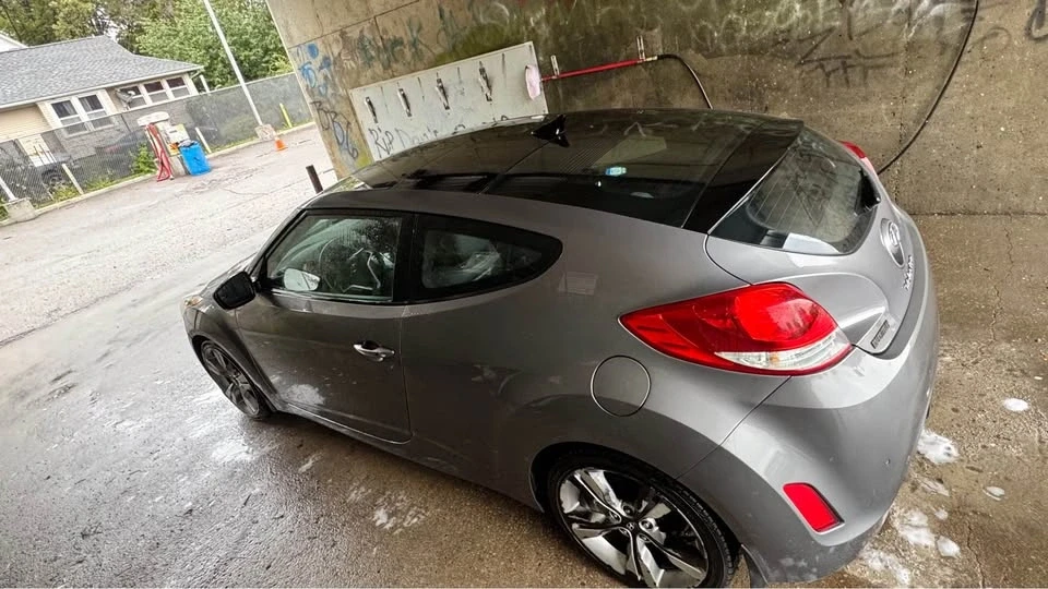 2015 Hyundai Veloster - Image 3 of 17