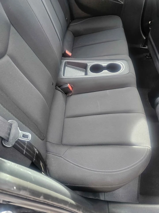 2015 Hyundai Veloster - Image 5 of 7