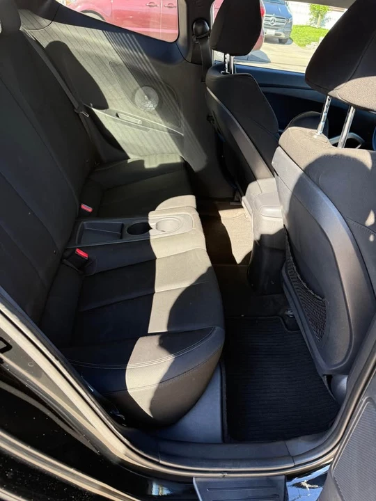 2015 Hyundai Veloster - Image 7 of 7