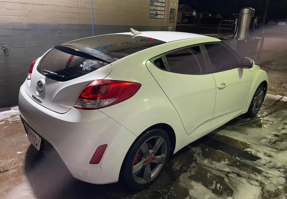 2015 Hyundai Veloster - Image 6 of 9