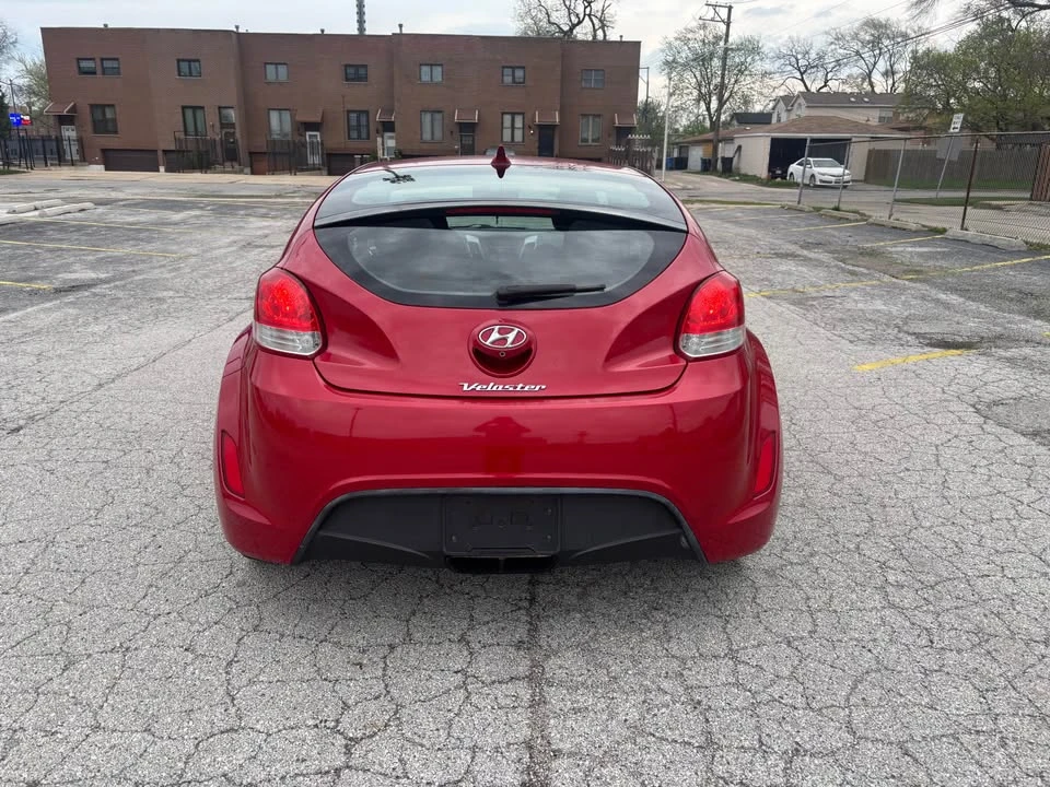 2015 Hyundai Veloster - Image 5 of 14