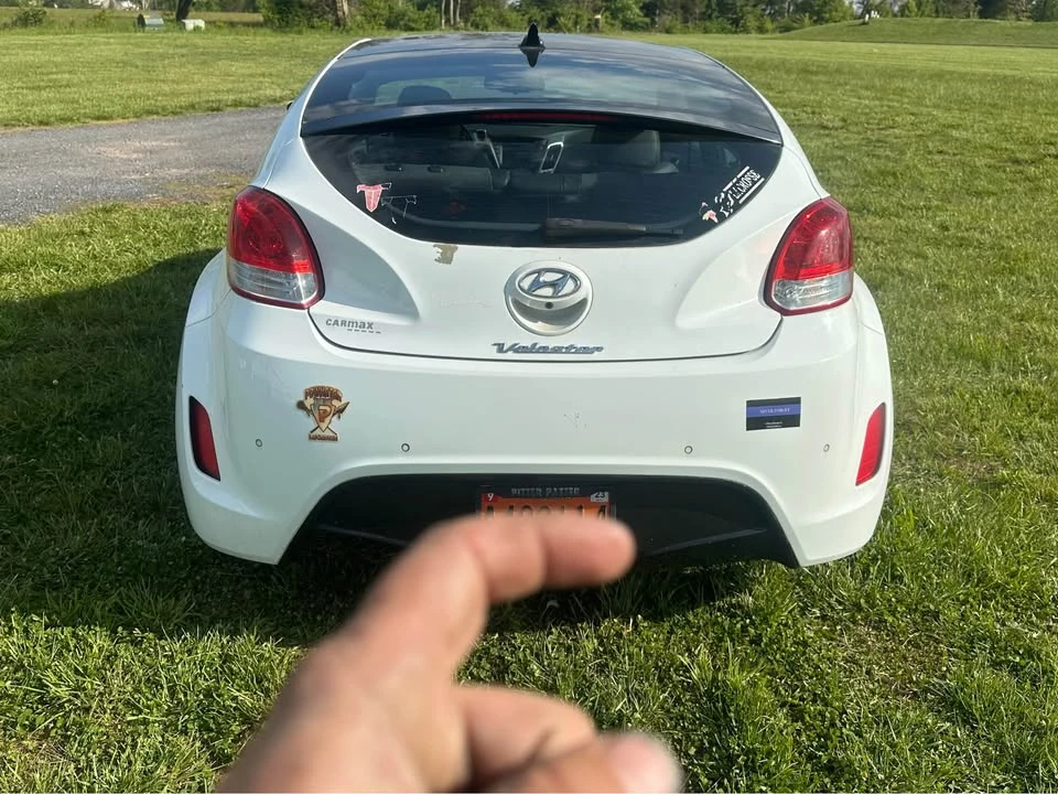 2015 Hyundai Veloster - Image 6 of 12