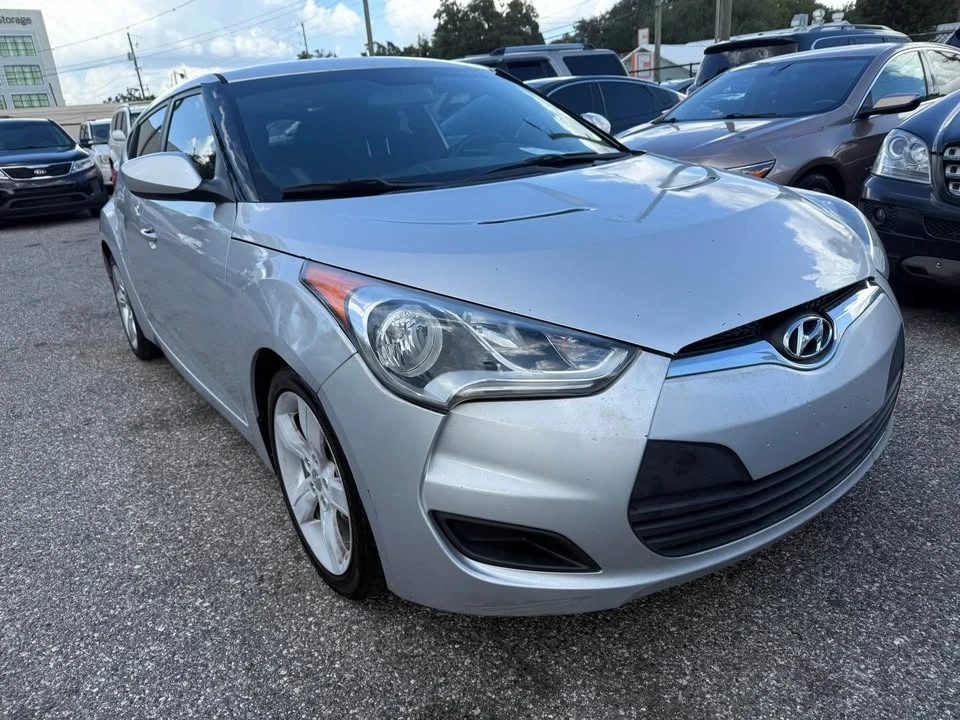 2015 Hyundai Veloster - Image 3 of 19